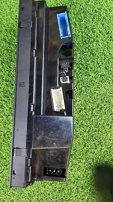 е38: Блок климат контроля BMW 2000 г., Б/у, Оригинал, Германия — 2