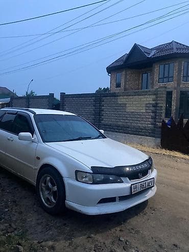 авто в аварийном состоянии: Honda Accord: 2000 г., 2.3 л, Автомат, Газ, Универсал — 7