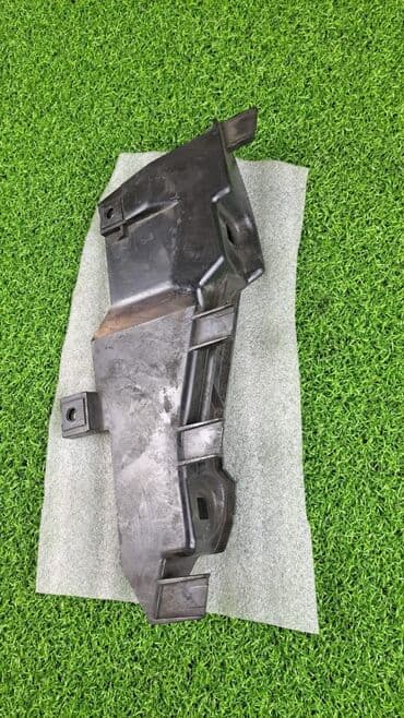 e39: Крепление фары правое Bmw e39 14 рест В отличном состоянии, очень — 3