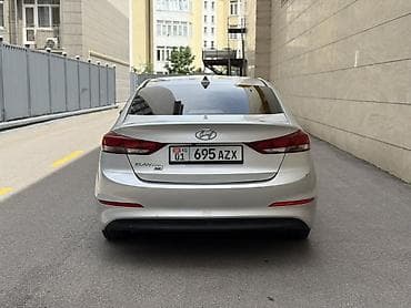 срочно срочно продам: Hyundai Elantra: 2017 г., 2 л, Автомат, Бензин, Седан — 5