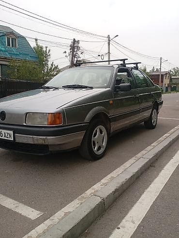 v klass: Volkswagen Passat: 1990 г., 1.8 л, Ручные, Бензин, Седан — 8