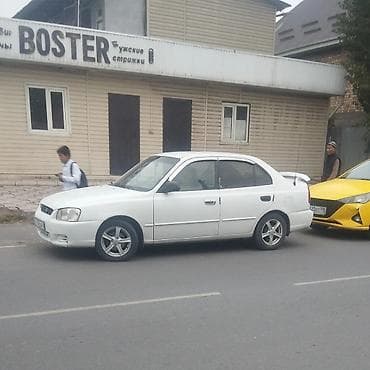 Hyundai Verna: 1999 г., 1.6 л, Механика, Бензин, Седан