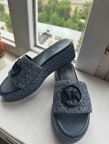 карсеты: Босоножки, 37.5, 38, Michael Kors, Б/у, цвет - Синий — 2
