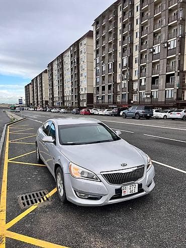 Kia K5: 2010 г., Автомат, Бензин, Седан