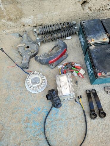 продаю или меняю на портер 2: Запчасть для электро скутера матор зарядка лёд фара контроллер — 3