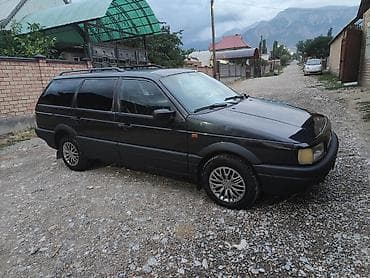 Унаа: Volkswagen Passat Variant: 1991 г., Кол менен иштөөчү, Универсал — 3