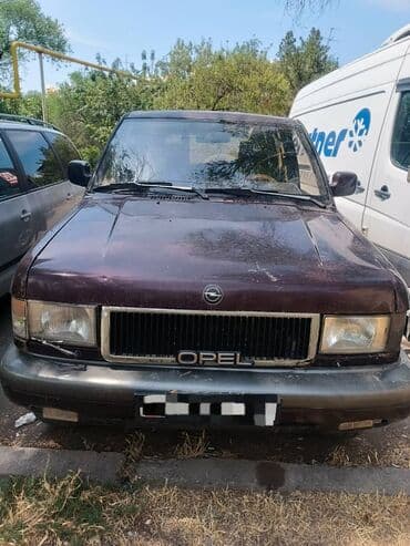 Opel : 1994 г., 3.2 л, Механика, Бензин, Внедорожник