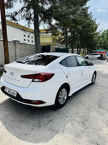 mitsubishi outlander 2020 2.4: Hyundai Avante: 2019 г., 1.6 л, Автомат, Газ, Седан — 10