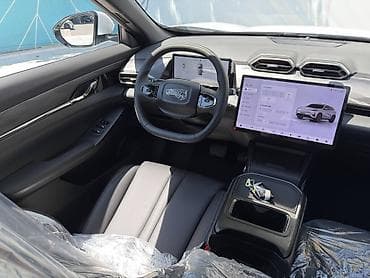 Dongfeng: Dongfeng : 2026 г., Автомат, Электромобиль, Кроссовер — 4