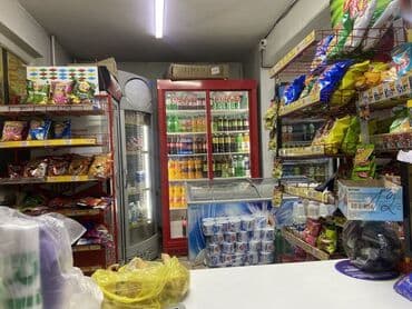 дом с действующим бизнесом: Сдаю Магазин, Отдельностоящий магазин, 35 м² Действующий, С оборудованием, С ремонтом, Отдельный вход, Склад, Комната для персонала — 4