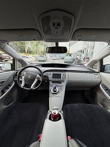 тайота естимо: Toyota Prius: 2013 г., 1.8 л, Вариатор, Гибрид, Хэтчбэк — 7