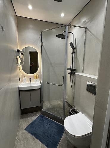 квартиры для проживания: Стильные апартаменты-студия с современным ремонтом Описание: - Уютная — 6