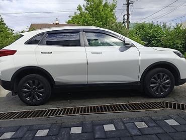 Roewe : 2020 г., 0.1 л, Вариатор, Электромобиль, Кроссовер
