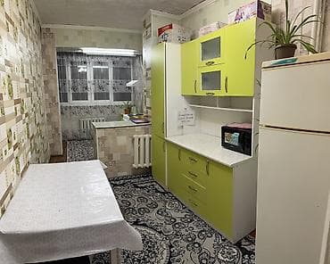 Кыймылсыз мүлк: Каракол, центр. Сдается 1 ком квартира в центре города со всеми — 2