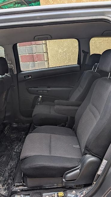 глф 2: Toyota WISH: 2003 г., 2 л, Автомат, Бензин, Минивэн — 8