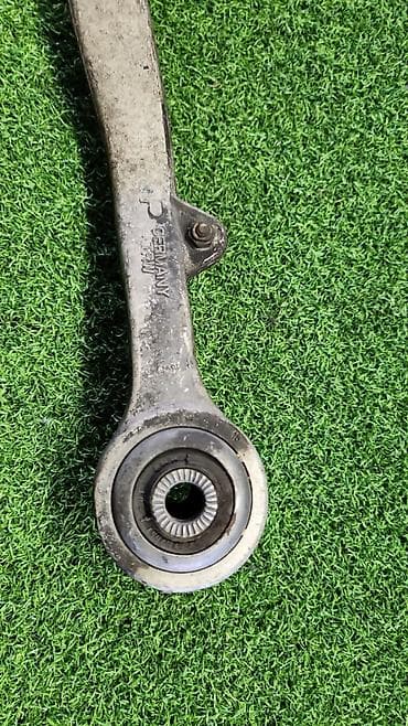 k 7: Рычаг пер малый е60 Год 2007 В отличном состоянии, очень большой — 4