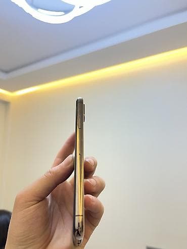 IPhone Xs, Алтын — 4
