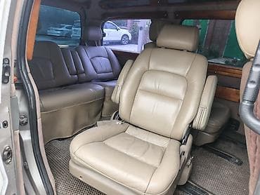 меняю на минивен: Премиальный салон минивэна/микроавтобуса с индивидуальными креслами и — 4