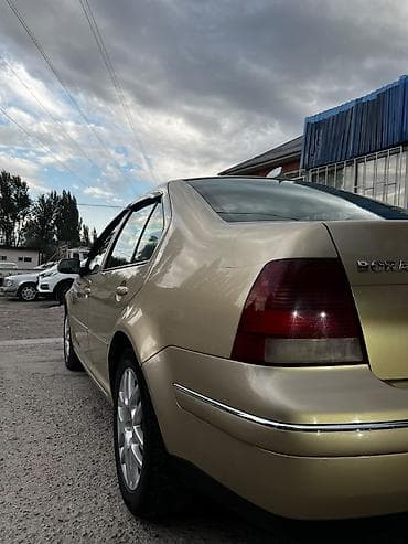 colf 2: Volkswagen Bora: 2002 г., 1.6 л, Автомат, Бензин, Седан — 3