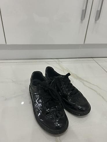 det: Черные детские туфли из лаковой кожи | 31 размер | надевали пару раз — 3