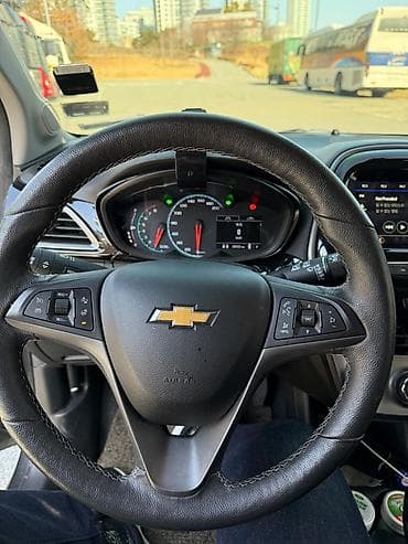 Скупка авто: Chevrolet Spark: 2021 г., 1 л, Автомат, Бензин, Хэтчбэк — 4