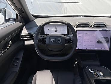 Dongfeng: Dongfeng : 2026 г., Автомат, Электромобиль, Кроссовер — 3