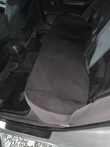 продажы авто: Toyota Avensis: 2001 г., Седан — 4