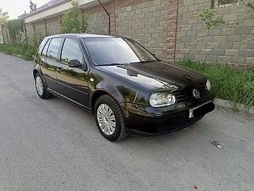 Унаа сатуу: Volkswagen Golf: 2001 г., 1.6 л, Кол менен иштөөчү, Бензин, Хетчбек — 2