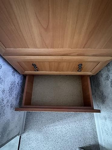 маленькая тумба: Шкаф для одежды, Б/у, Прямой, ЛДСП — 4