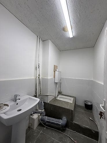 пекарня аренда: Сдается коммерческое помещение с ремонтом 📍 ул. Жумабека, 9 📐 Площадь — 5