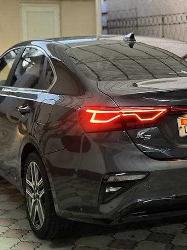 avante hd: Kia K3: 2020 г., Бензин, Седан — 6