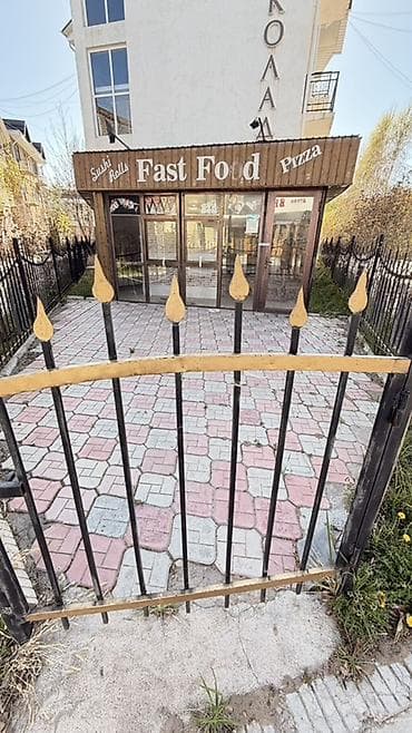 бизнес работа: Сдаю в аренду Фастфуд-точка с витринным фасадом и отдельным входом — 1