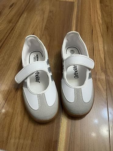 обув адидас: Adidas Samba Mary Jane (детская модель) - Тип: кроссовки/балетки Mary — 4