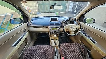 Унаа сатуу: Mazda Demio: 2003 г., 1.3 л, Автомат, Бензин, Хетчбек — 2