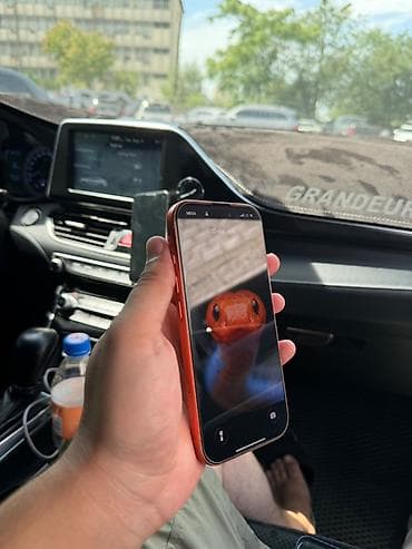 google pixel 9pro: IPhone 17 Pro, Б/у, 256 ГБ, Оранжевый, 94 % — 1