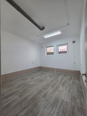 Коммерциялык мүлк: Кеңселерди ижаралоо, 208 м², Турак комплексинде, Өзүнчө ашканасы менен, Өзүнчө кире бериши менен, Өзүнчө санитардык түйүнү менен — 9