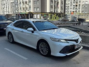 Унаа: Toyota Camry: 2018 г., 2.5 л, Автомат, Бензин, Седан — 1