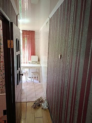 Бөлмөлөр: Сдается уютная 1 комнатная квартира с балконом в зеленом районе — 2