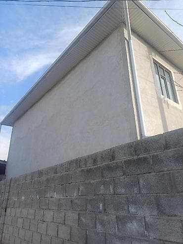 продажа земельный участок: Продаётся двухэтажный частный дом с внутренним двором. Основные — 1