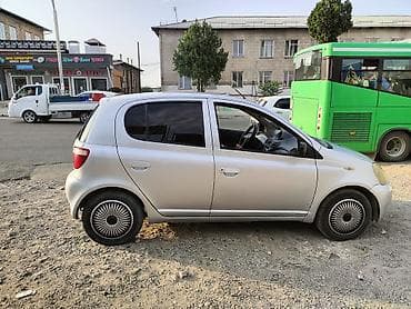 тайота юпсун: Toyota Yaris: 2001 г., 1.3 л, Ручные, Бензин, Хэтчбэк — 4
