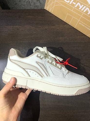 кросовки lining: Кроссовки Li-Ning (модель в стиле ретро-корт) - Цвет: белый/молочный — 2