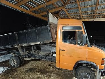 грузовой бус в аренду: - Автомобиль: продаю Mercedes-Benz Гегант самосвал 5тонник калёс 70% — 4