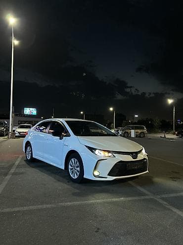 corolla 2004: Toyota Corolla: 2019 г., 1.8 л, Автомат, Бензин, Седан — 2