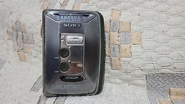 Другая аудиотехника: SONY WALKMAN FM /AM, WM - FX173 made in Malaysia, без наушников — 1