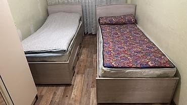 витринные полки б у: Продаю спальный гарнитур, две односпальные кровати, и один большой — 1
