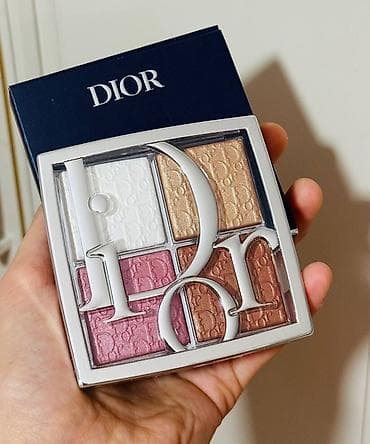 Женская обувь: Палетка для макияжа Dior (4 оттенков)
Оригинал 
Новый — 2