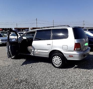 s 221: Honda Odyssey: 1998 г., 2.2 л, Автомат, Бензин, Минивэн — 5