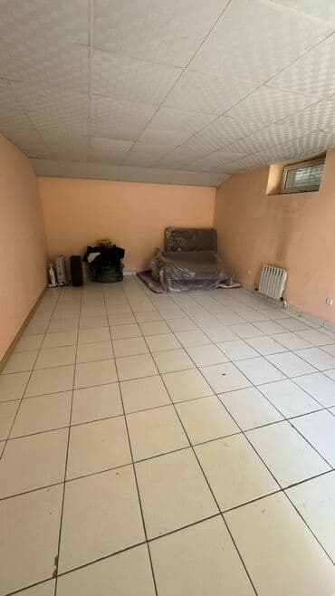 Сдаю Офис, 100 м², В жилом комплексе, С отдельным входом, С отдельным сан узлом