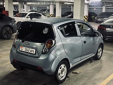 унаа тетиктери: Chevrolet Spark: 2011 г., 1 л, Механика, Бензин, Хетчбек — 3