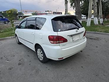 Toyota Ipsum: 2001 г., 2.4 л, Автомат, Газ, Вэн/Минивэн — 8